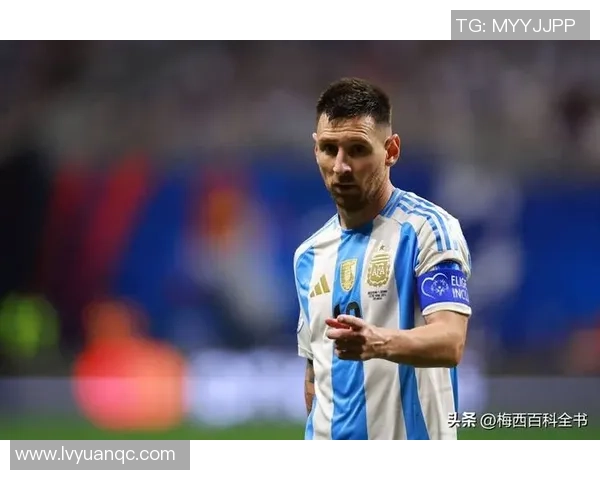 美国足球明星意外去世引发球迷哀悼与媒体广泛关注 美国足球明星意外去世引发球迷哀悼与媒体广泛关注