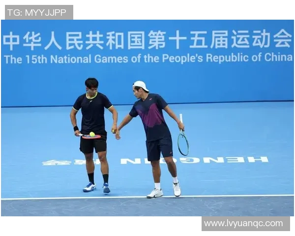 赛后分析:上海网球队与深圳网球队的战术对决与启示 赛后分析:上海网球队与深圳网球队的战术对决与启示