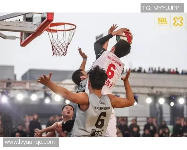 重庆篮球队在总决赛中的强势表现与战术分析