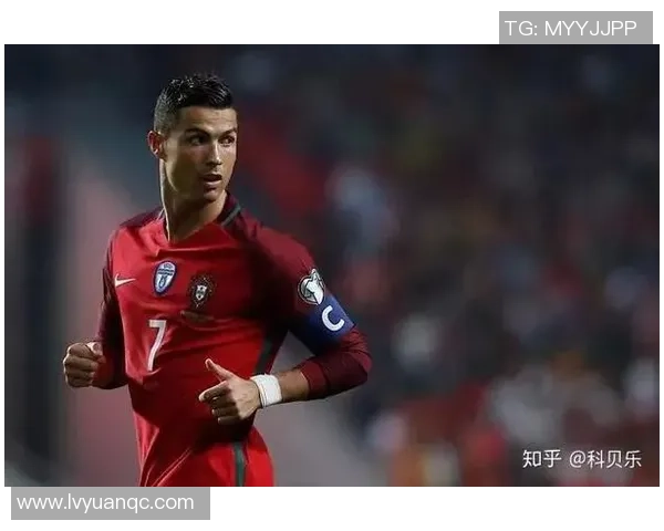 绿茵场上闪耀星光足球巨星的荣耀与梦想交织的诗篇