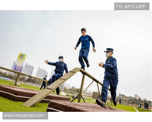 南京足球队在全国耐力排行榜中荣登第十名展现出色体能实力